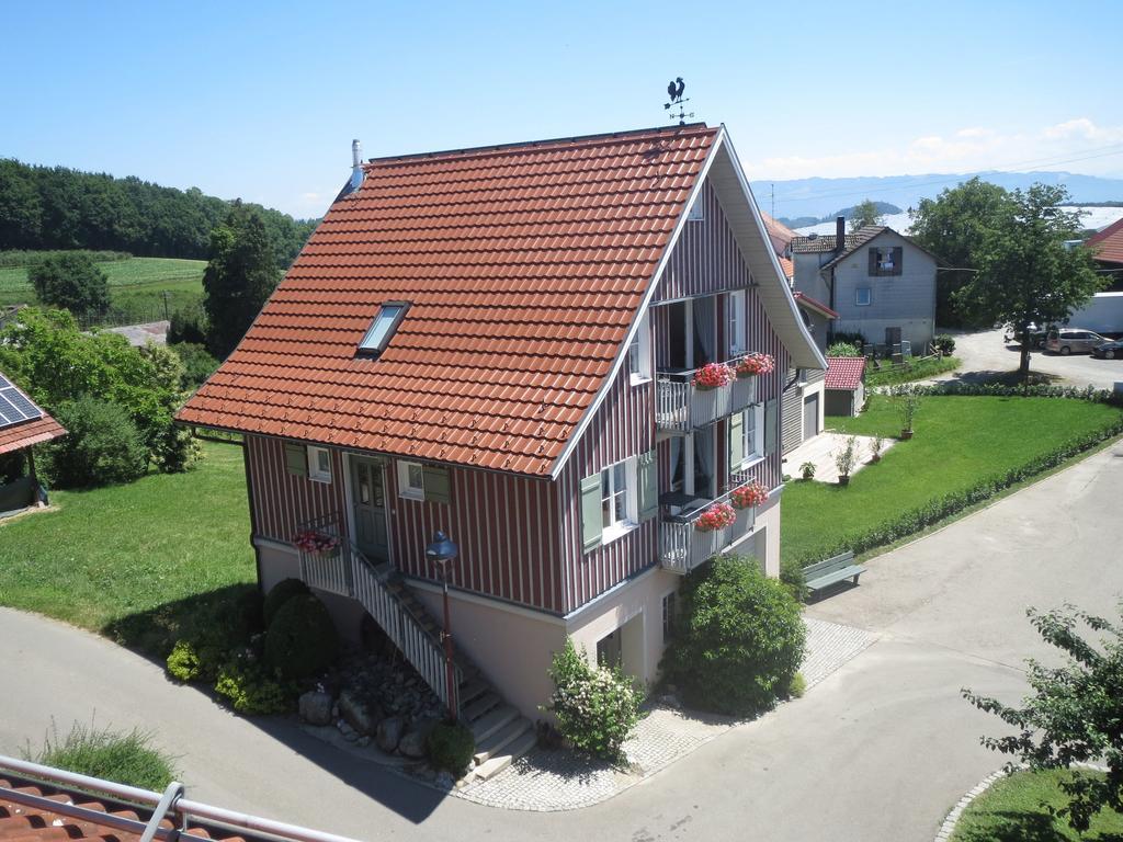 Gaestehaus Frohe Aussicht Kressbronn am Bodensee Exterior foto
